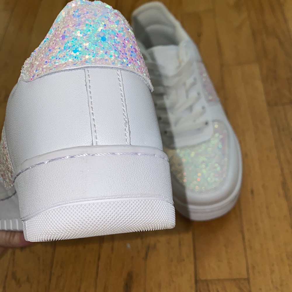 Drip Sneakers - image 3